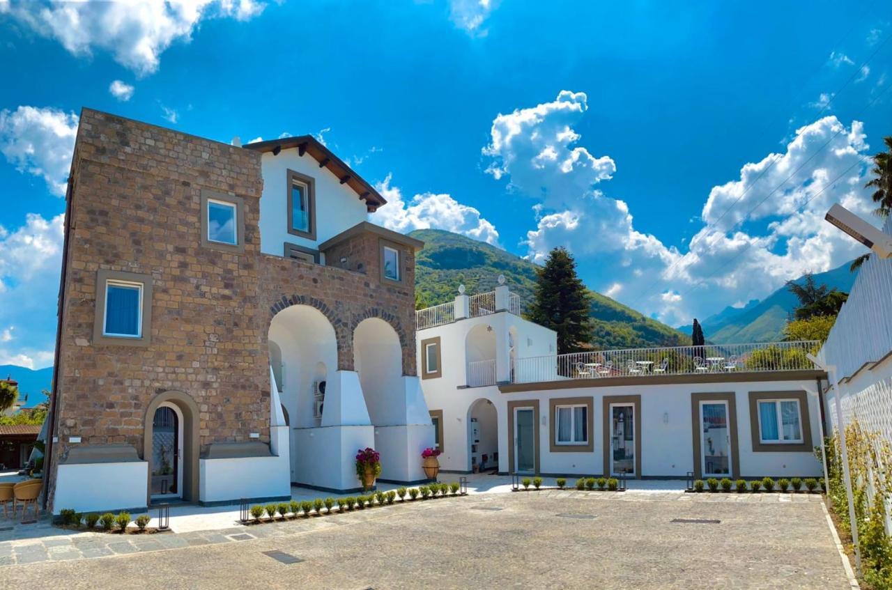 Villa Pia - Suites Castellammare di Stabia Exterior foto